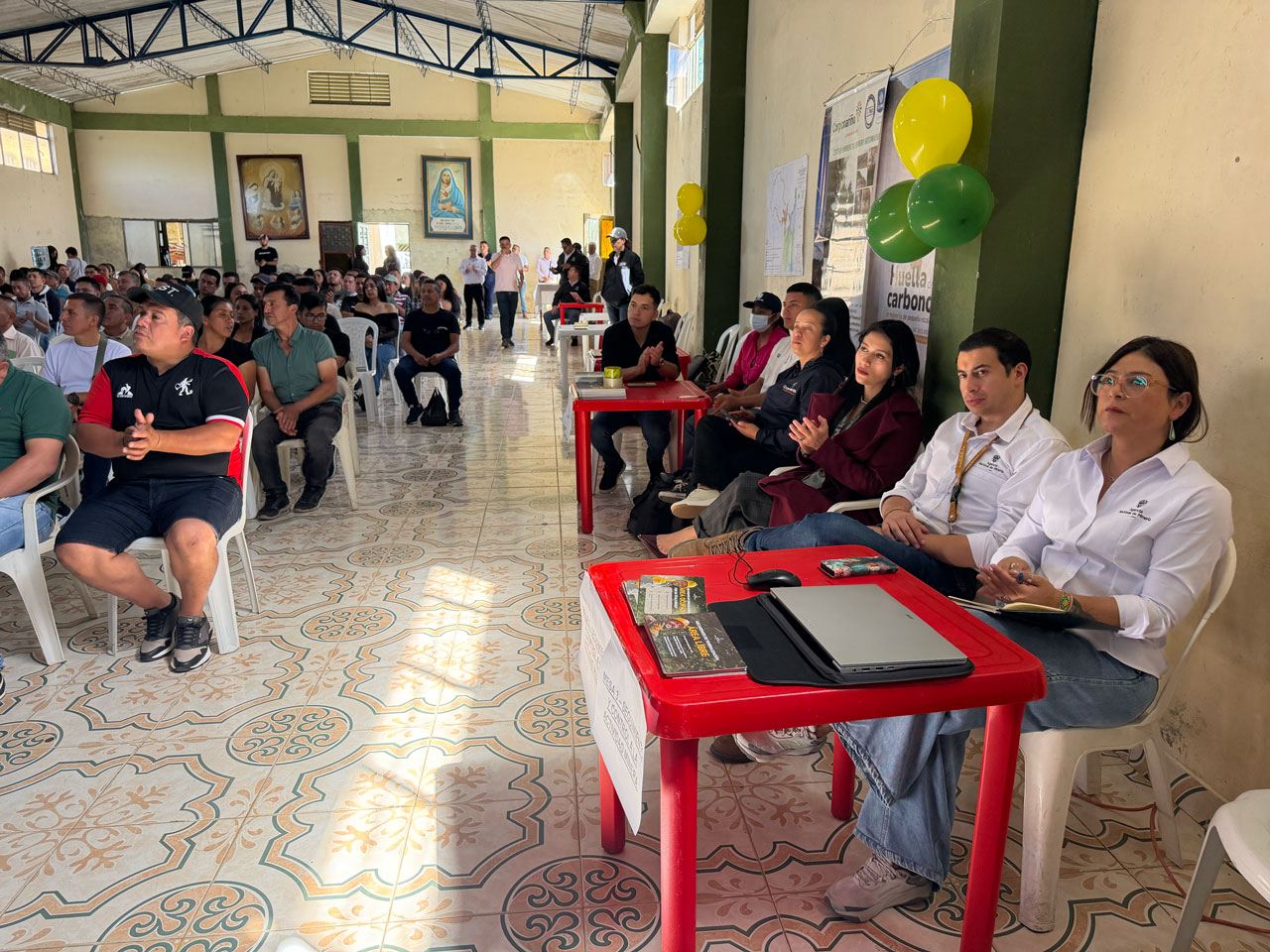 Jornada de Buenas Prácticas, asociatividad y formalización minera, realizada en los Andes, Sotomayor - Nariño