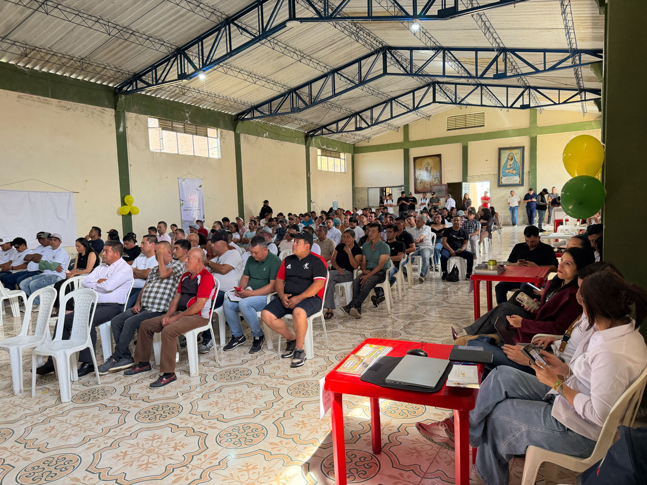 Jornada de Buenas Prácticas, asociatividad y formalización minera, realizada en los Andes, Sotomayor - Nariño