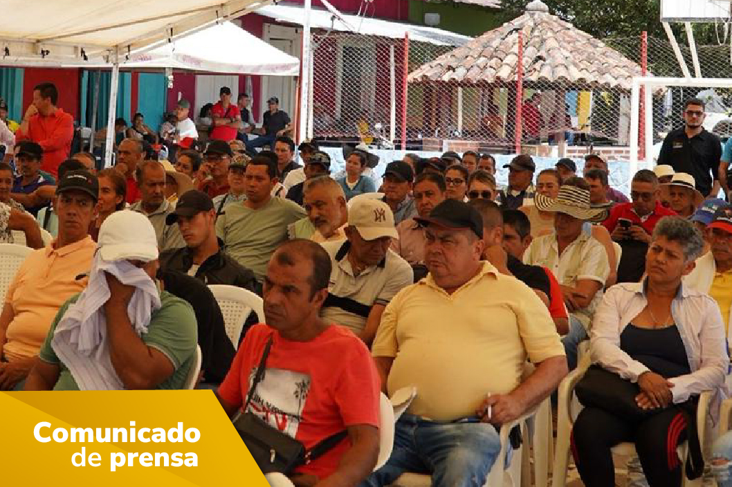 Imagen de personas en una audiencia